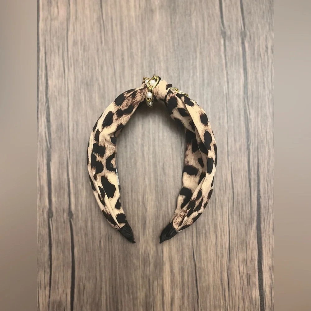 Leopard Print and Pearl Knotted Headband